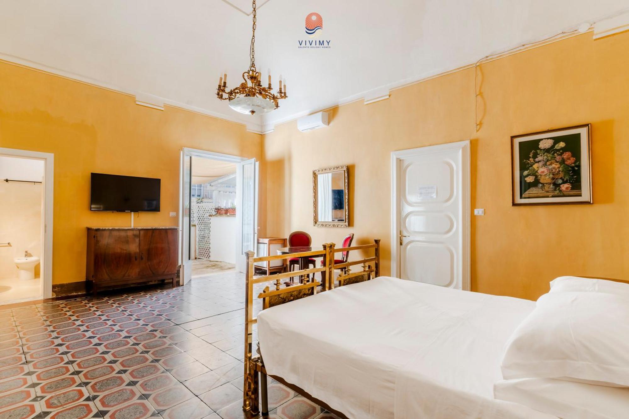 Palazzo Grassi By Vivimy Hotel Gallipoli Room photo